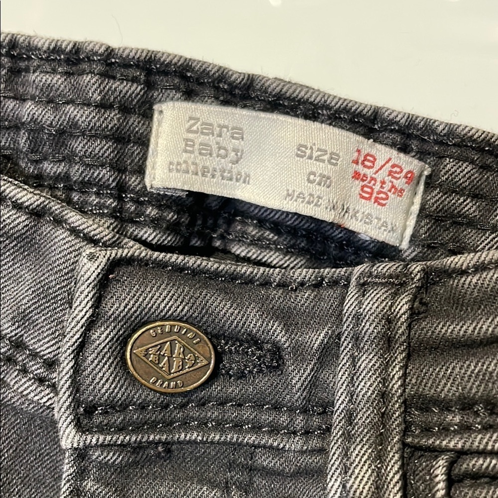 Zara Baby Collection Black Jeans - Picture 2 of 10